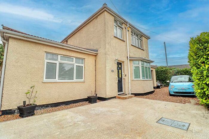 4 Bedroom Detached House For Sale In Severn Road, Clacton On Sea, CO15