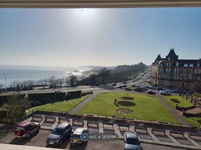 2 Bedroom Flat To Rent In Prince Of Wales Terrace, Scarborough, YO11