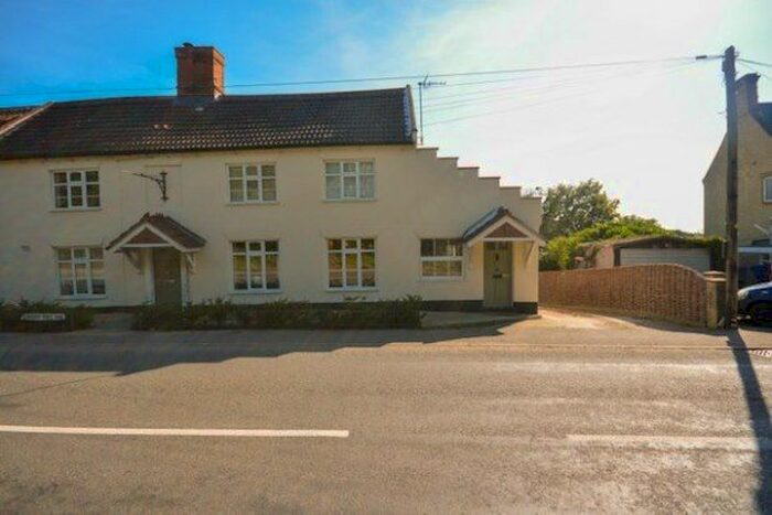 Studio To Rent In Southwold Road, Holton, Halesworth, IP19