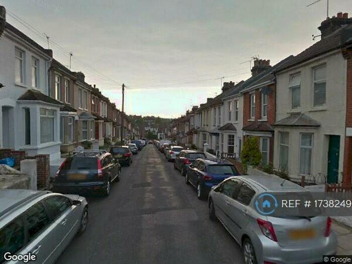 3 Bedroom Terraced House To Rent In Cecil Road, Rochester, ME1