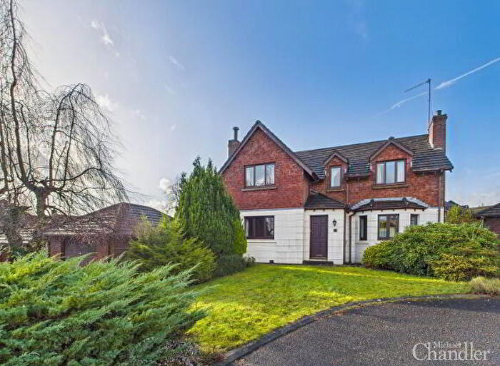 4 Bedroom Detached House For Sale In Garvey Manor, Lisburn, BT27