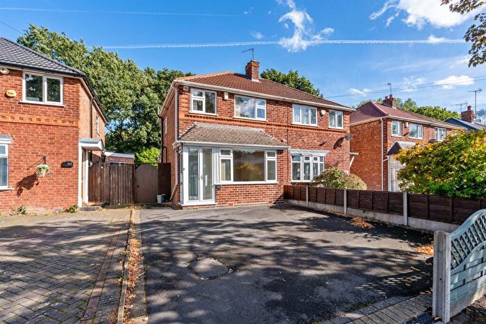 3 Bedroom Semi Detached House To Rent In Hurdis Road, Shirley, Solihull, B90