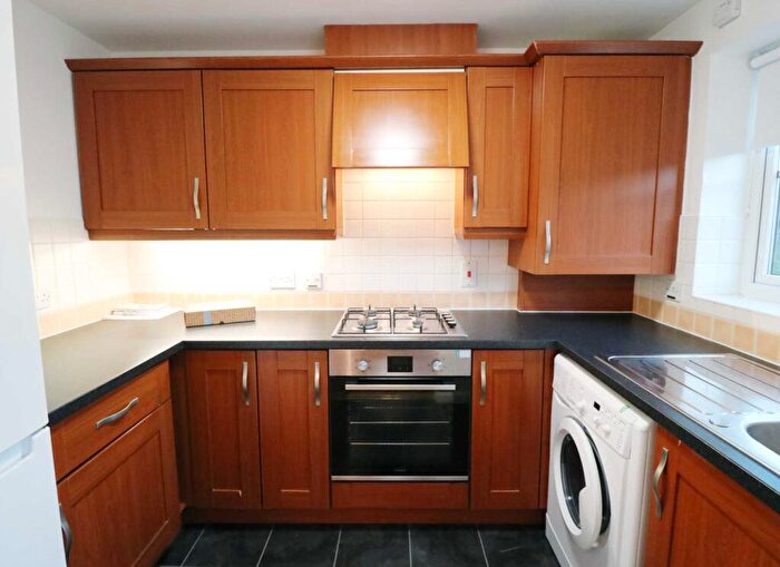 2 Bedroom Apartment To Rent In Little Field, Oxford, OX4