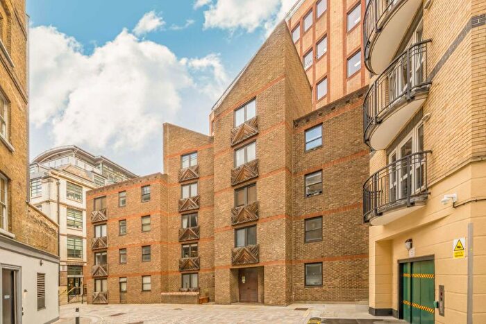 1 Bedroom Flat For Sale In Bartholomew Close, Aldersgate Court, Bartholomew Close, EC1A