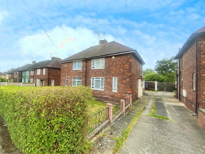 2 Bedroom Semi-Detached House For Sale In Yew Lane, Sheffield, S5