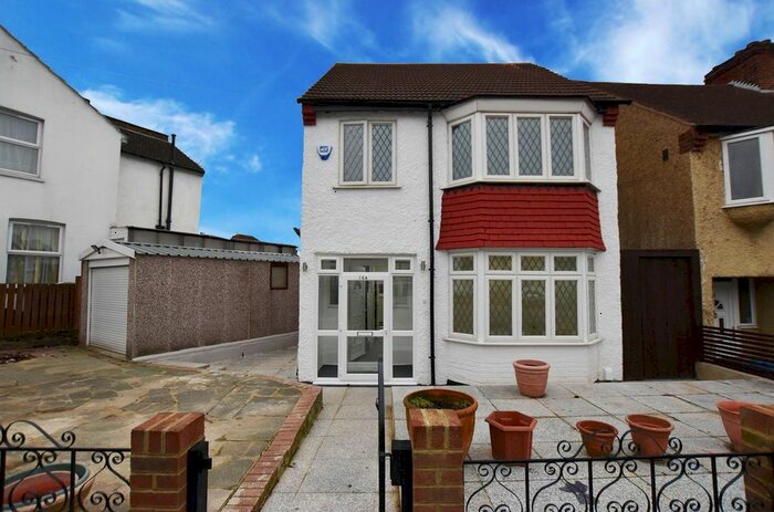 4 Bedroom Detached House To Rent In Kimberley Road, Croydon CR0