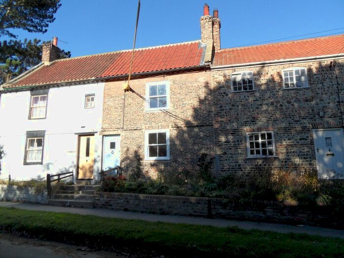 2 Bedroom Cottage To Rent In Plantation View, Main Street, Little Ouseburn, YO26