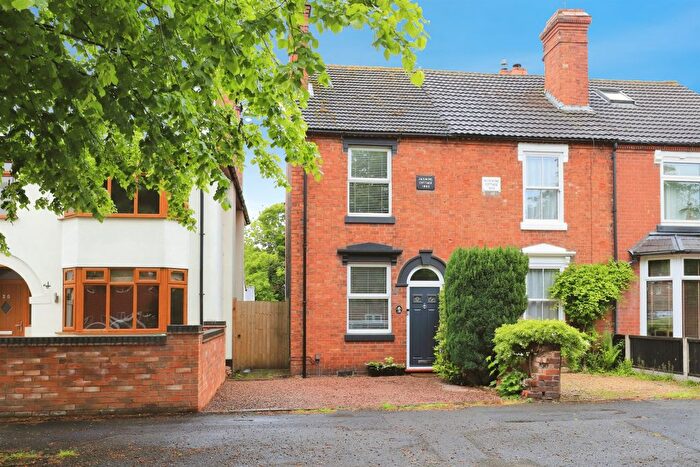 3 Bedroom End Of Terrace House For Sale In Neville Avenue, Kidderminster, DY11