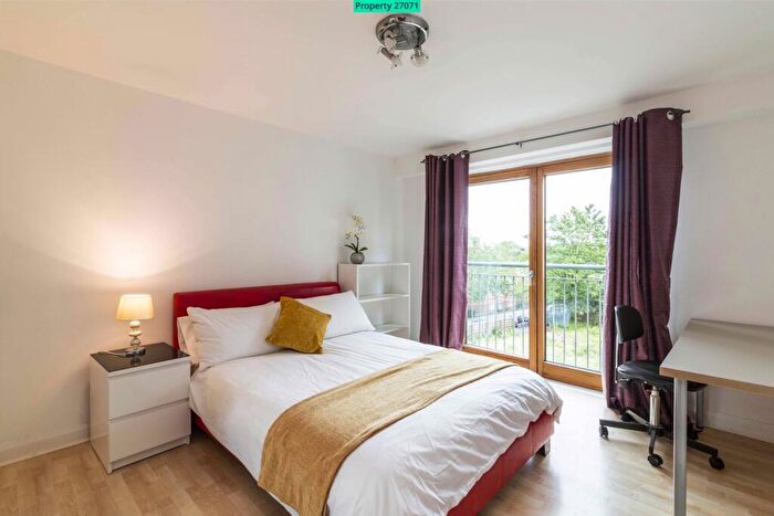 2 Bedroom Apartment To Rent In Raleigh Square, Raleigh Street, Nottingham, NG7