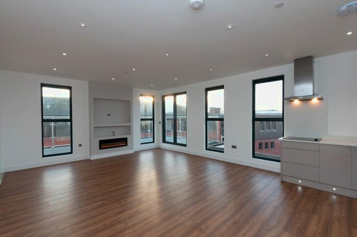 2 Bedroom Flat To Rent In New Street, Basingstoke, RG21