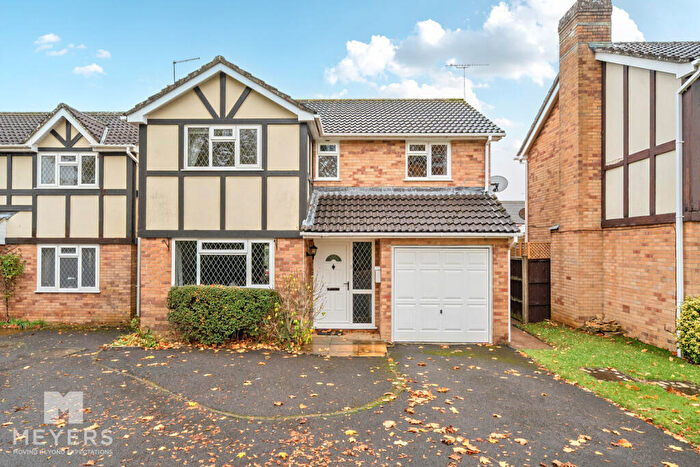 4 Bedroom Detached House For Sale In Midleaze, Sherborne, DT9