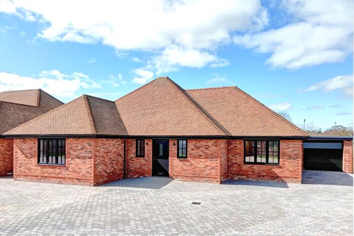 3 Bedroom Detached Bungalow For Sale In Kestrel's View, Lower Horsebridge, BN27