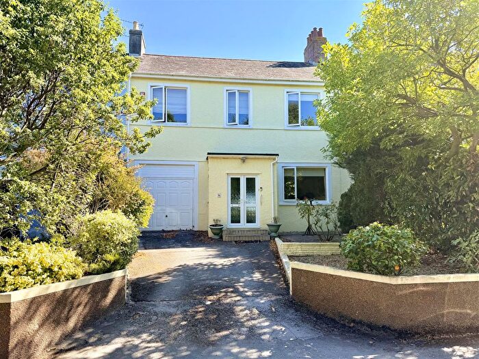 4 Bedroom Terraced House For Sale In Earls Acre, Plymouth, PL3