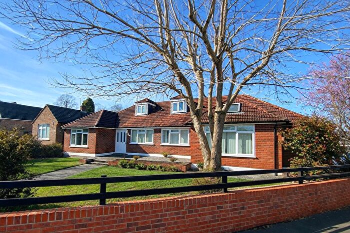 4 Bedroom Detached House For Sale In Springhill, Elstead, Godalming, Surrey, GU8