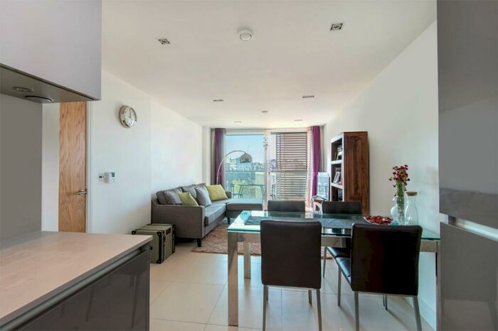 1 Bedroom Apartment To Rent In East Road, N1