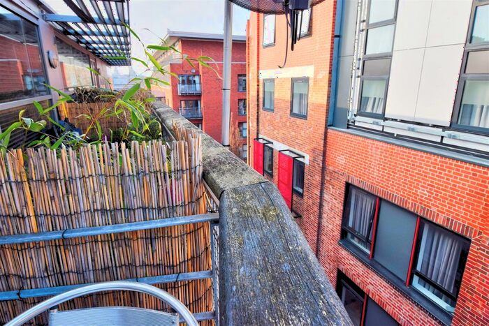 2 Bedroom Flat To Rent In Cornwallis Street, Liverpool, L1