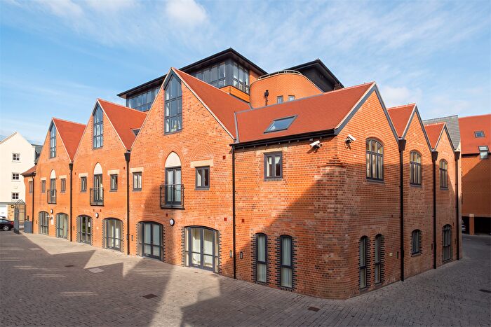 1 Bedroom Flat To Rent In The Lion Brewery, St Thomas Street, Oxford, OX1