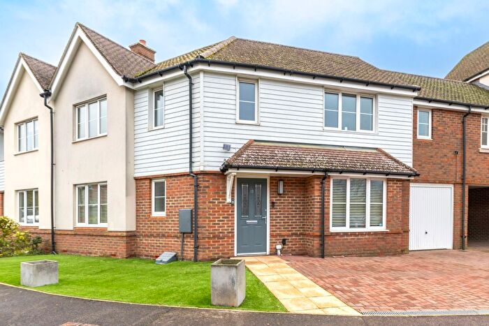 4 Bedroom End Of Terrace House For Sale In Ashengate Way, Uckfield, TN22