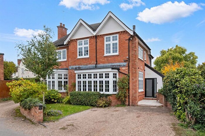 5 Bedroom Property For Sale In The Green, Snitterfield, Stratford-Upon-Avon, CV37