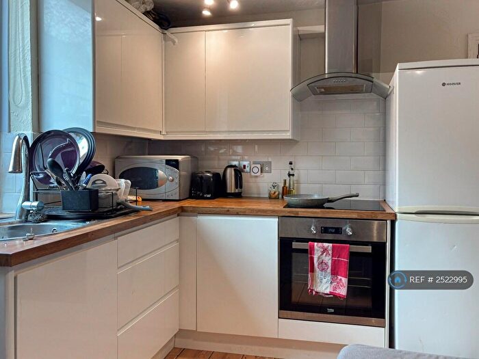 1 Bedroom Flat To Rent In Southampton Street, Reading, RG1