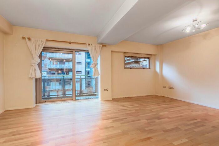 2 Bedroom Flat To Rent In Breadalbane Street, Bonnington, Edinburgh, EH6