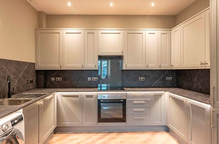 1 Bedroom Property To Rent In Tyrawley Road, London, SW6