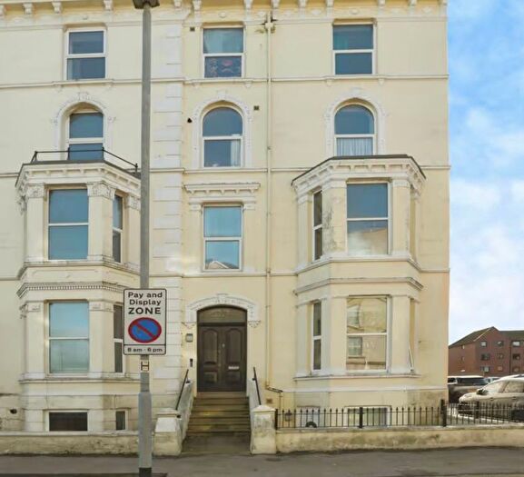 1 Bedroom Flat For Sale In Flat, Carlisle Road, Bridlington, YO15
