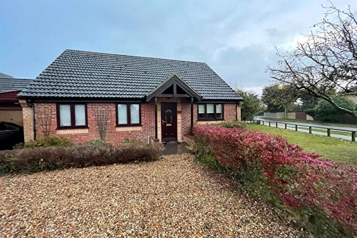3 Bedroom Detached Bungalow To Rent In Granville Gardens, Mildenhall, IP28