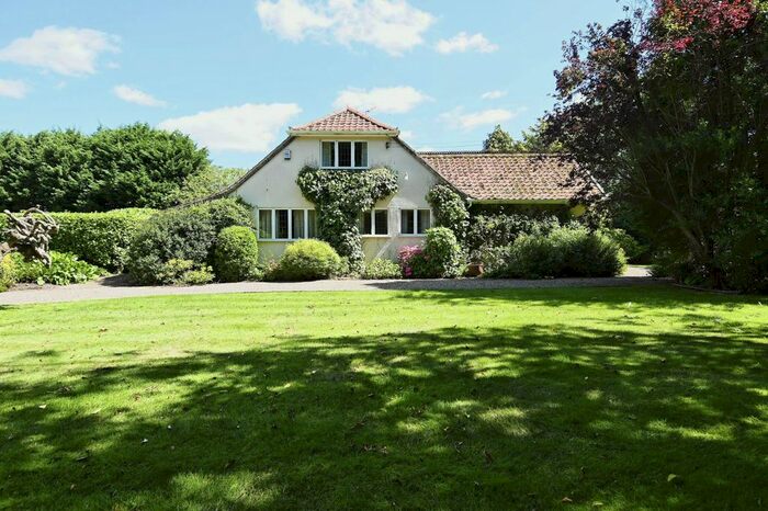 3 Bedroom Barn Conversion For Sale In Framingham Lane, Bramerton, Norwich, Norfolk, NR14