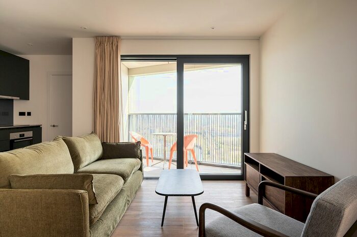 2 Bedroom Flat To Rent In Riverstone Heights, Reed Avenue, London, E3