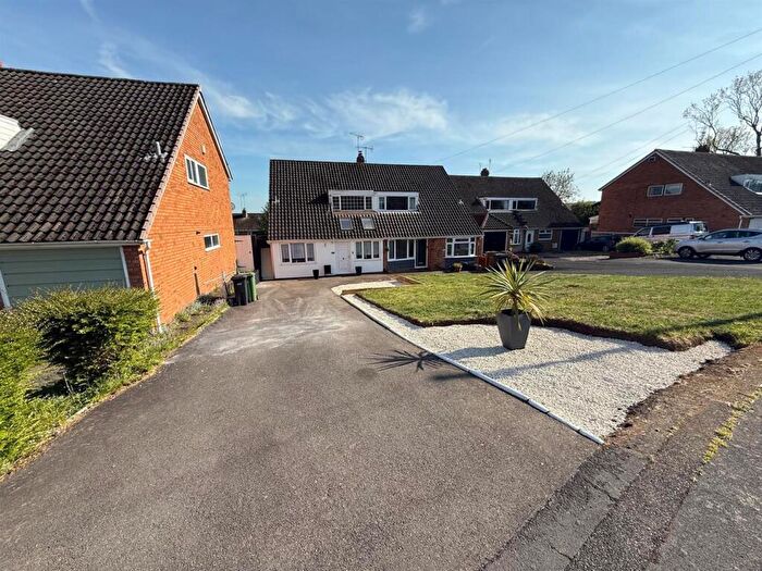 3 Bedroom Semi-Detached House For Sale In Churchill Road, Halesowen, B63