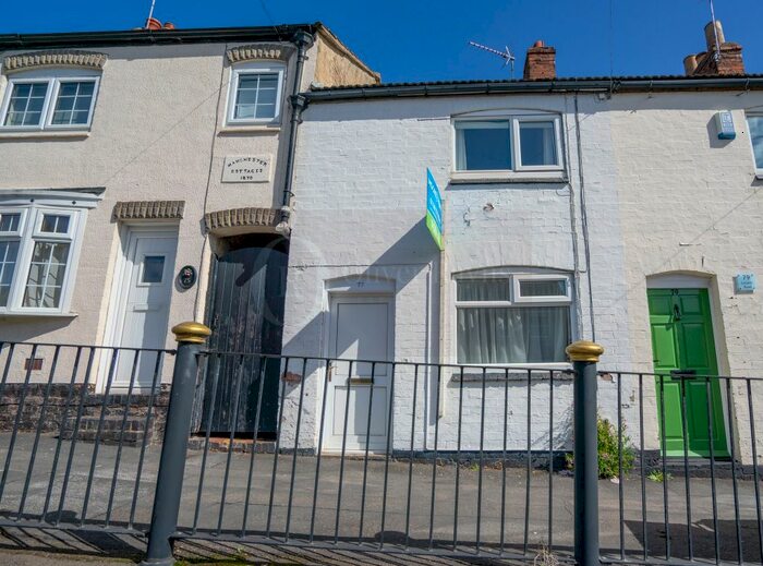 1 Bedroom Terraced House To Rent In London Road, Oadby, Leicester, LE2