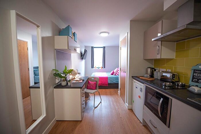 Studio To Rent In Commonhall Street, Chester, Cheshire, CH1