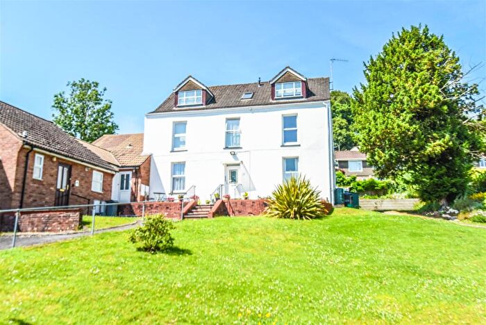 1 Bedroom Flat For Sale In Flat, May Lane, Dursley, GL11