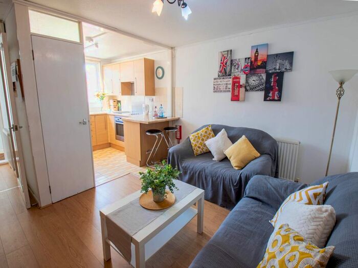 4 Bedroom Property To Rent In Somner Close, Canterbury, Kent, CT2