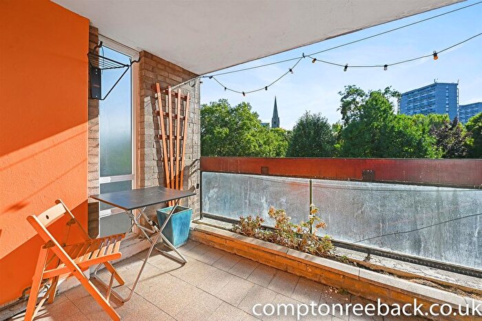 3 Bedroom Flat For Sale In Charfield Court, Maida Vale, W9