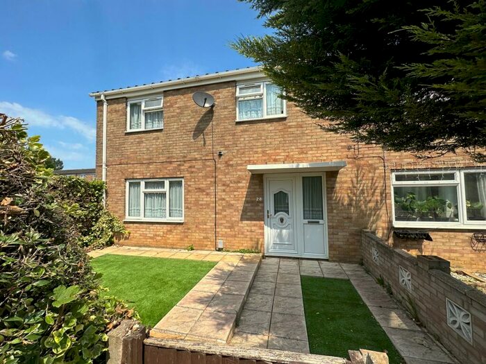 3 Bedroom House To Rent In Durham Road, Stevenage, SG1