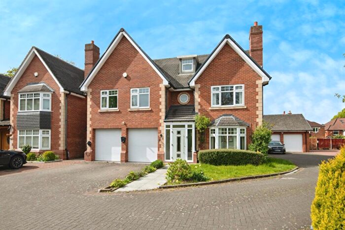 6 Bedroom Detached House For Sale In Butlers Courts Lane, Birmingham, B20