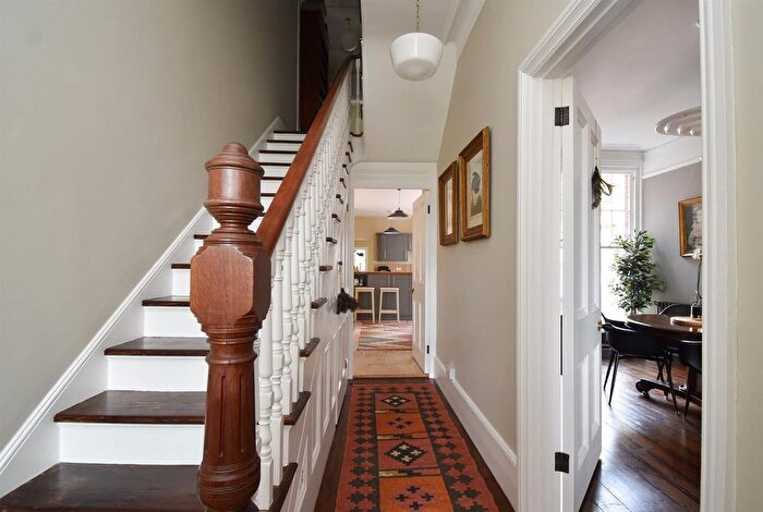 4 Bedroom End Terrace House For Sale In Braybrooke Road, Hastings, TN34