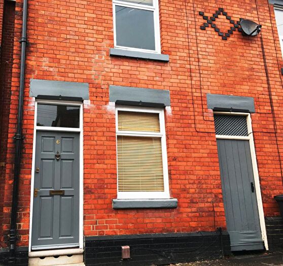2 Bedroom House To Rent In Cedar Street, Derby, DE22