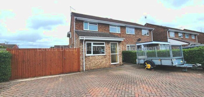 5 Bedroom Semi-Detached House To Rent In Manton Road, Hamworthy, Poole, BH15