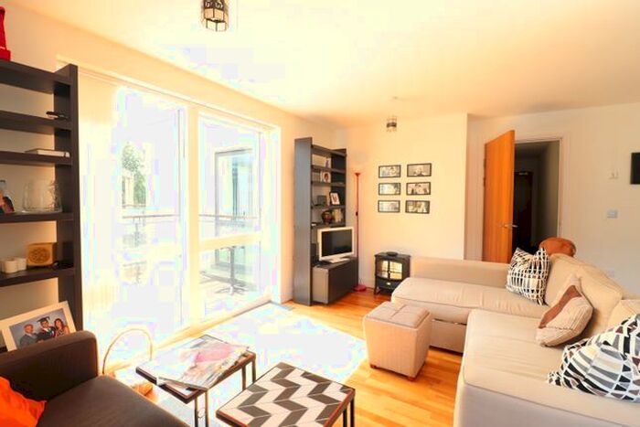 1 Bedroom Flat To Rent In Edgbaston Crescent, Birmingham, B5