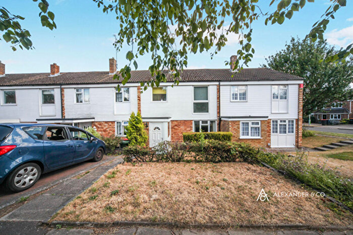 3 Bedroom Terraced House To Rent In Birchside, Dunstable, LU6