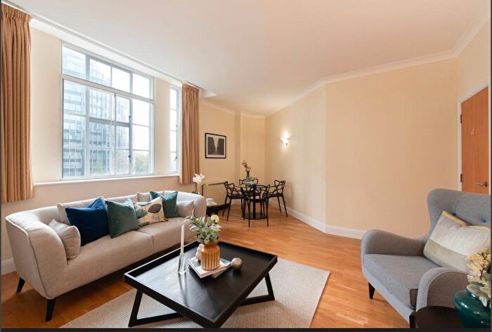 1 Bedroom Flat To Rent In Forum Magnum Square, Belvedere Road, London, SE1