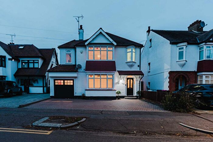 5 Bedroom Detached House For Sale In Western Road, Leigh-On-Sea, SS9