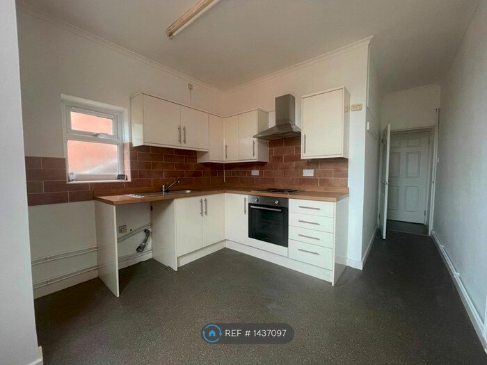 1 Bedroom Flat To Rent In Rutland Avenue, Leicester, LE2