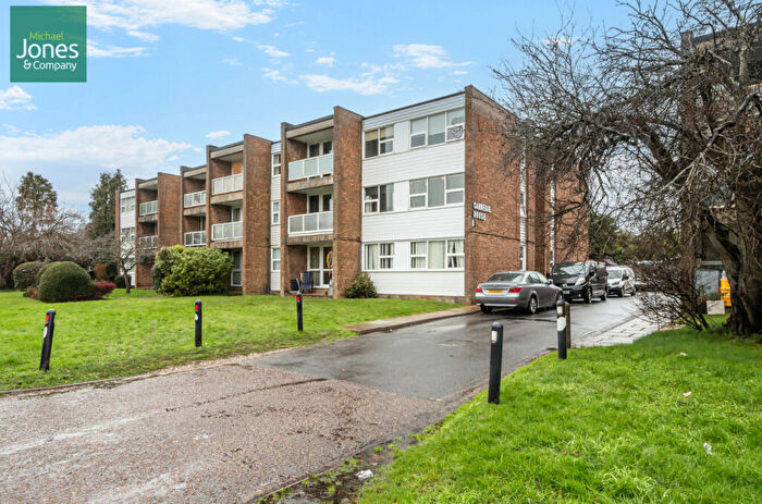 1 Bedroom Flat To Rent In Carnegie House, Littlehampton Road, Worthing, West Sussex, BN13