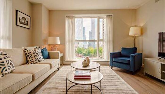 2 Bedroom Apartment To Rent In Westferry Road, Canary Wharf, London, E14