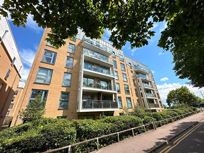 2 Bedroom Apartment To Rent In Monument Court, Woolners Way, Stevenage, Hertfordshire, SG1