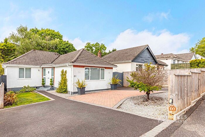 3 Bedroom Detached Bungalow For Sale In Anvil Crescent, Broadstone, BH18